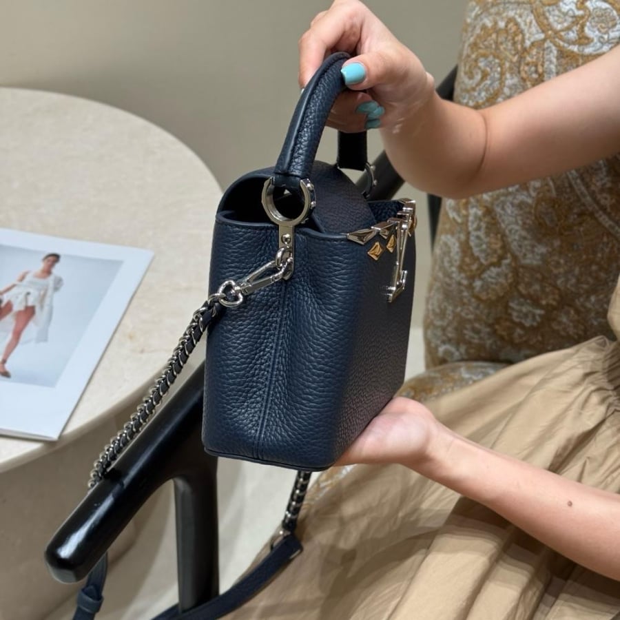 LOUIS  VUITTON