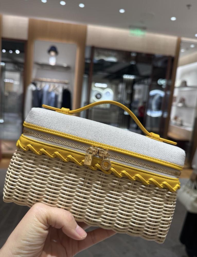 LORO PIANA