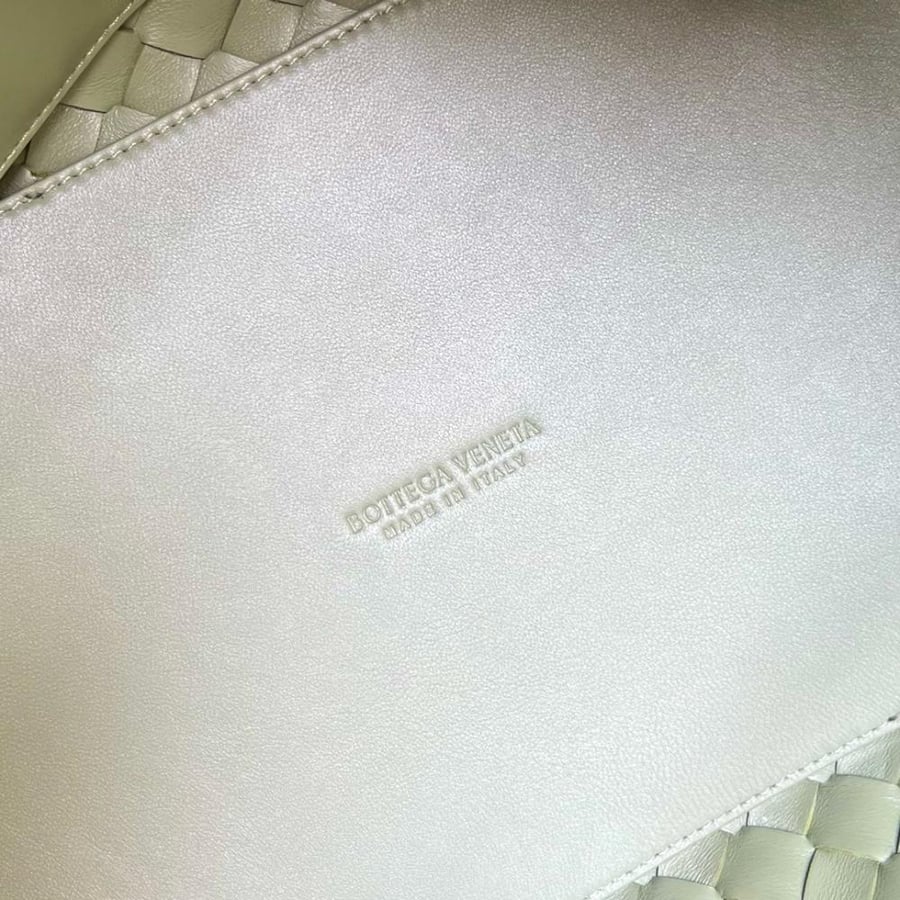 BOTTEGA