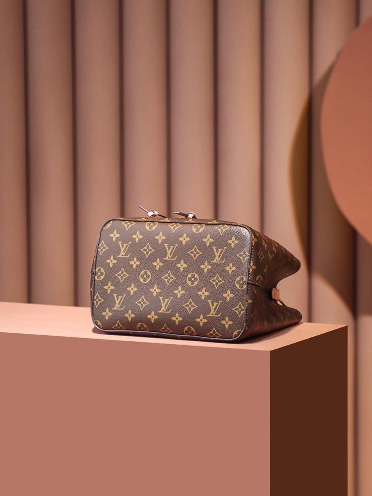 Louisvuitton-Neo Noe