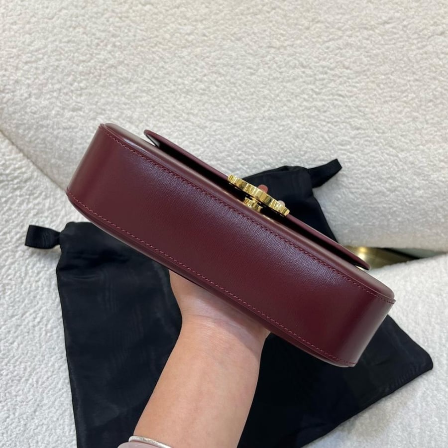 CELINE