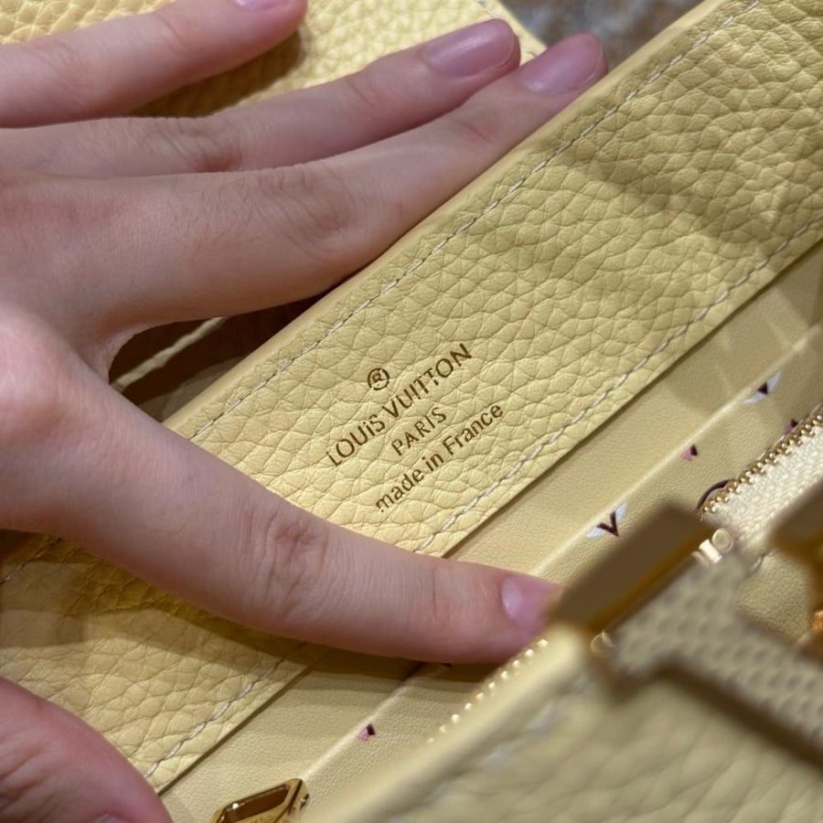 LOUIS  VUITTON