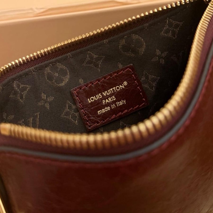 LOUIS  VUITTON