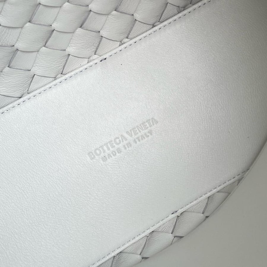 BOTTEGA