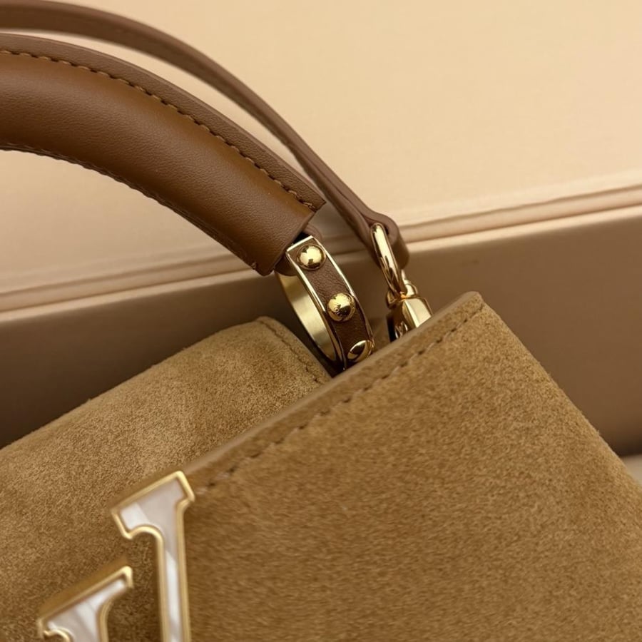 LOUIS  VUITTON