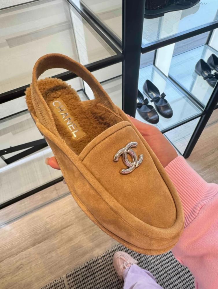 CHANEL