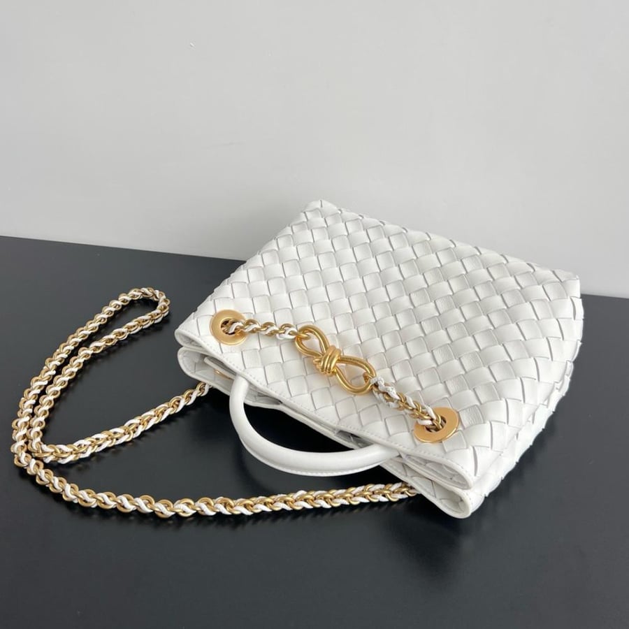 BOTTEGA