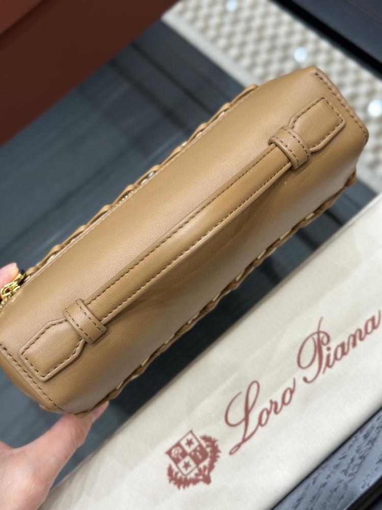 LORO PIANA