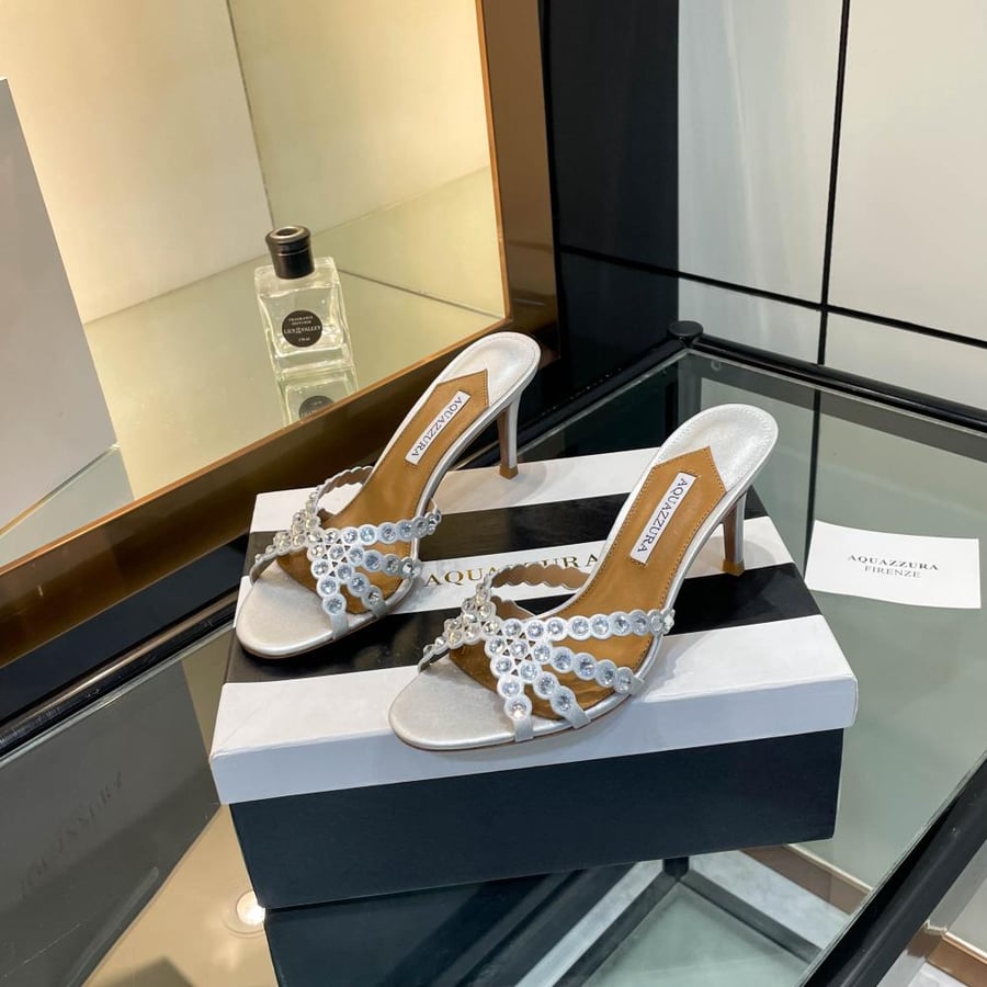AQUAZZURA