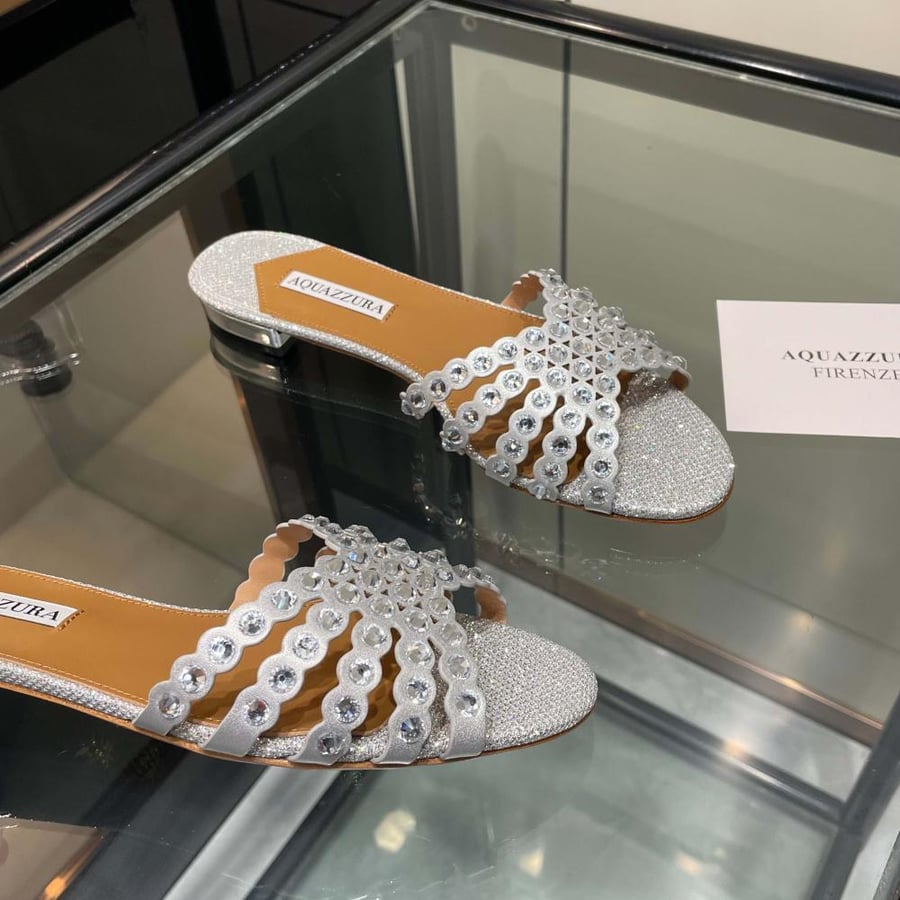 AQUAZZURA