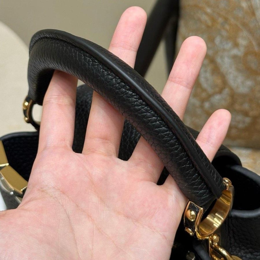 LOUIS  VUITTON