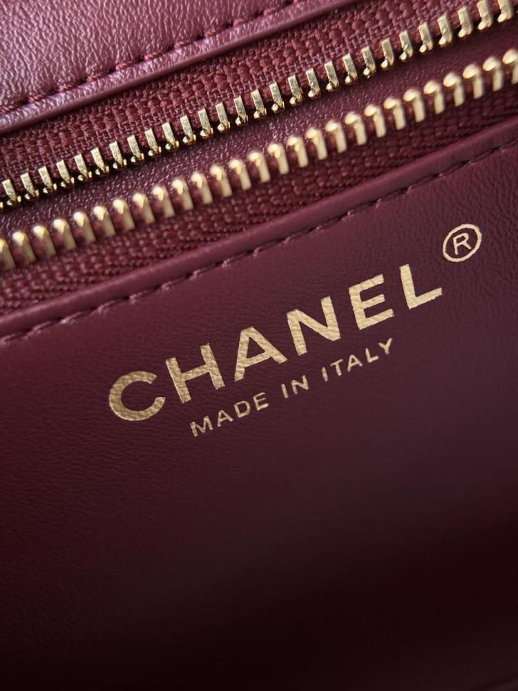 CHANEL