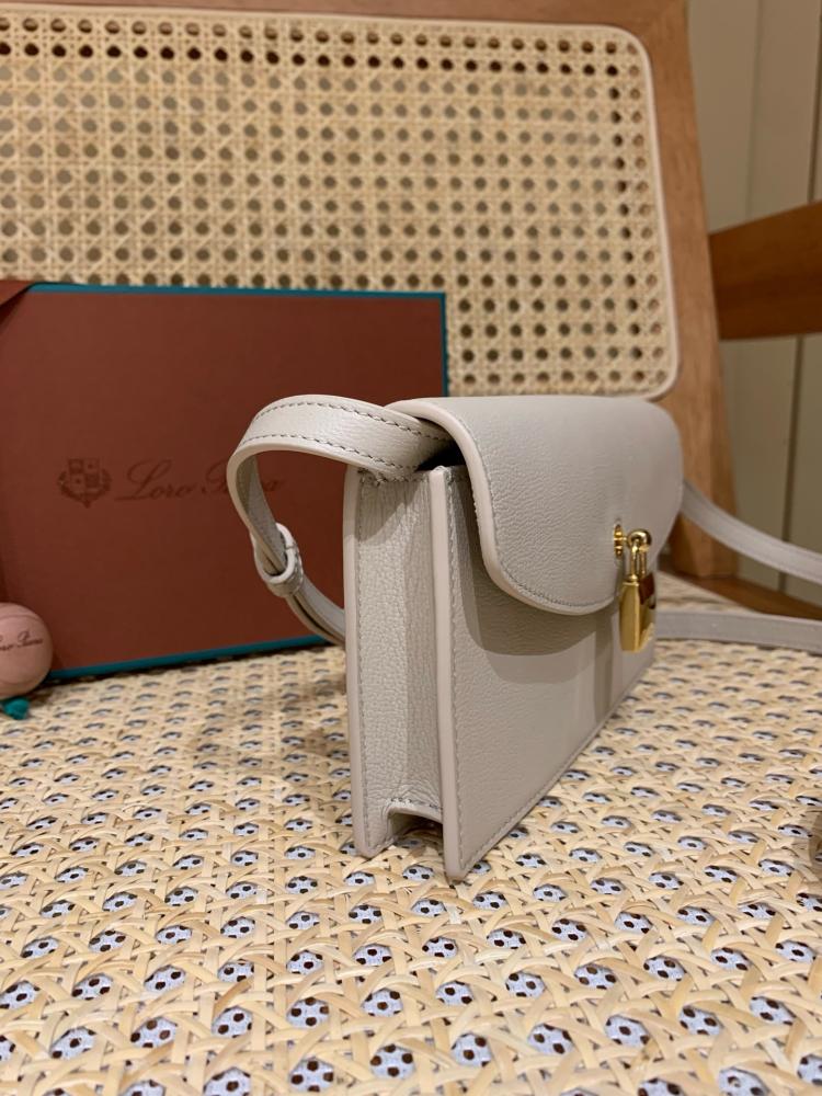 LORO PIANA