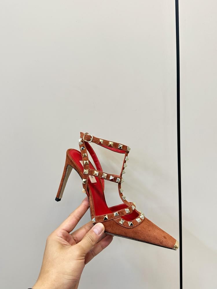 VALENTINO