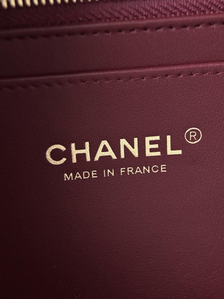 CHANEL