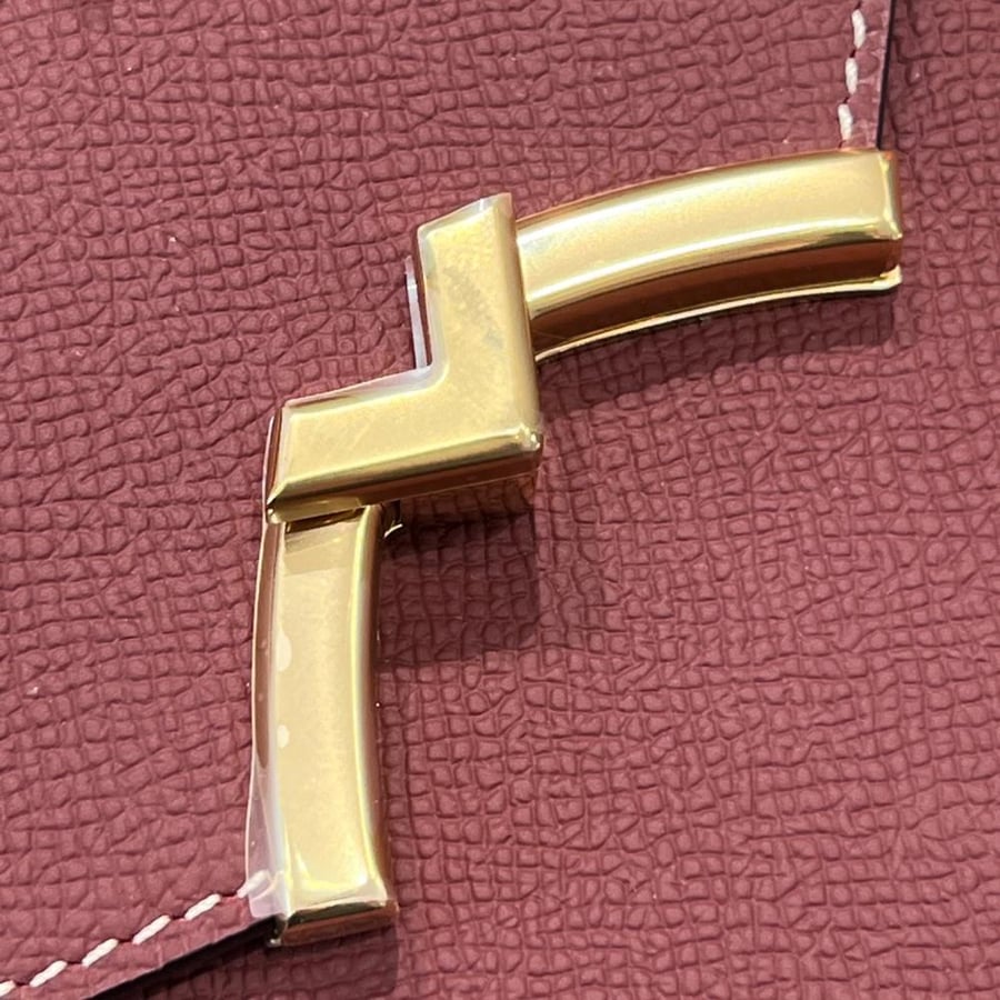 MOYNAT