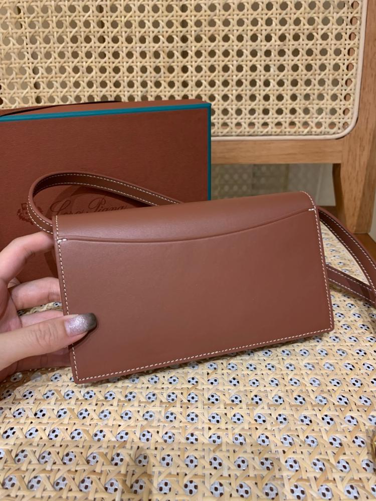 LORO PIANA