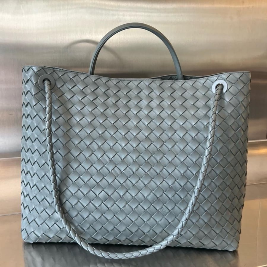 BOTTEGA