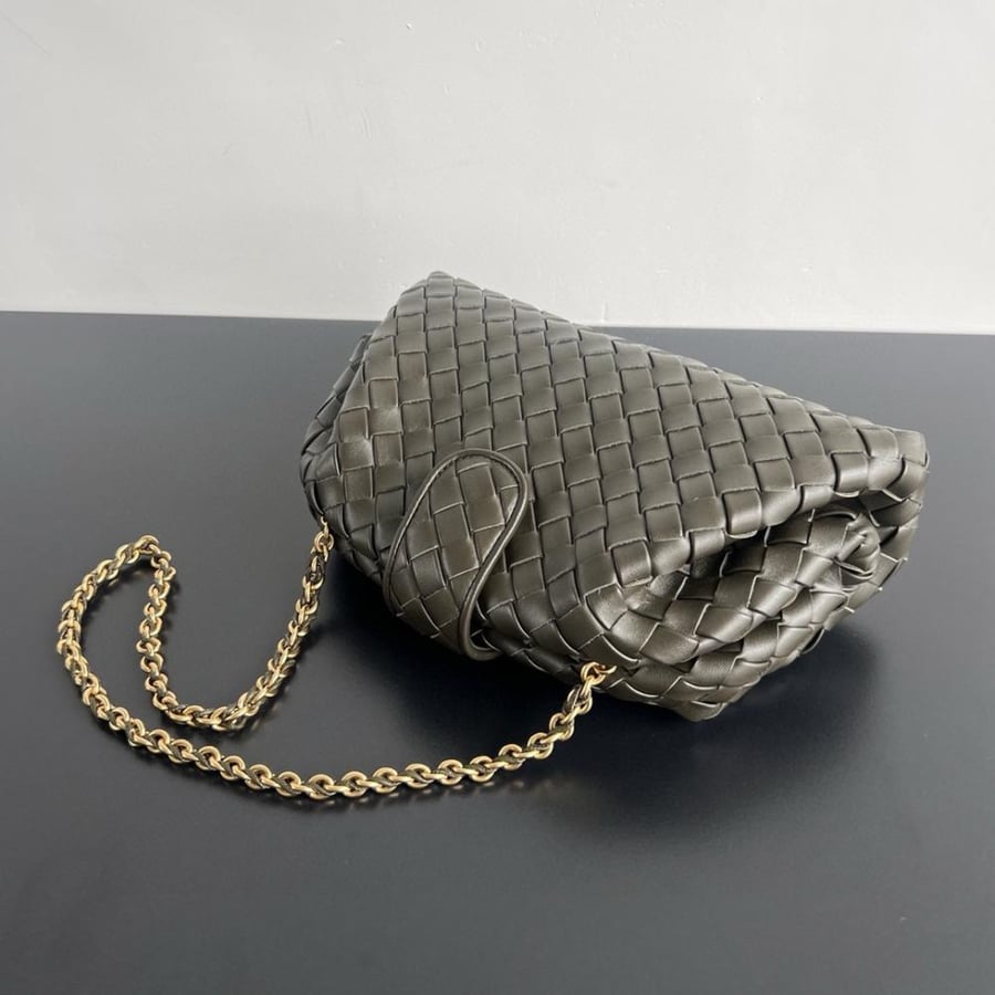 BOTTEGA