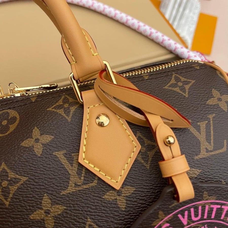 LOUIS  VUITTON