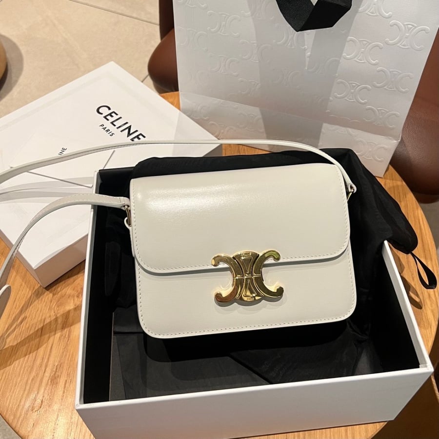CELINE