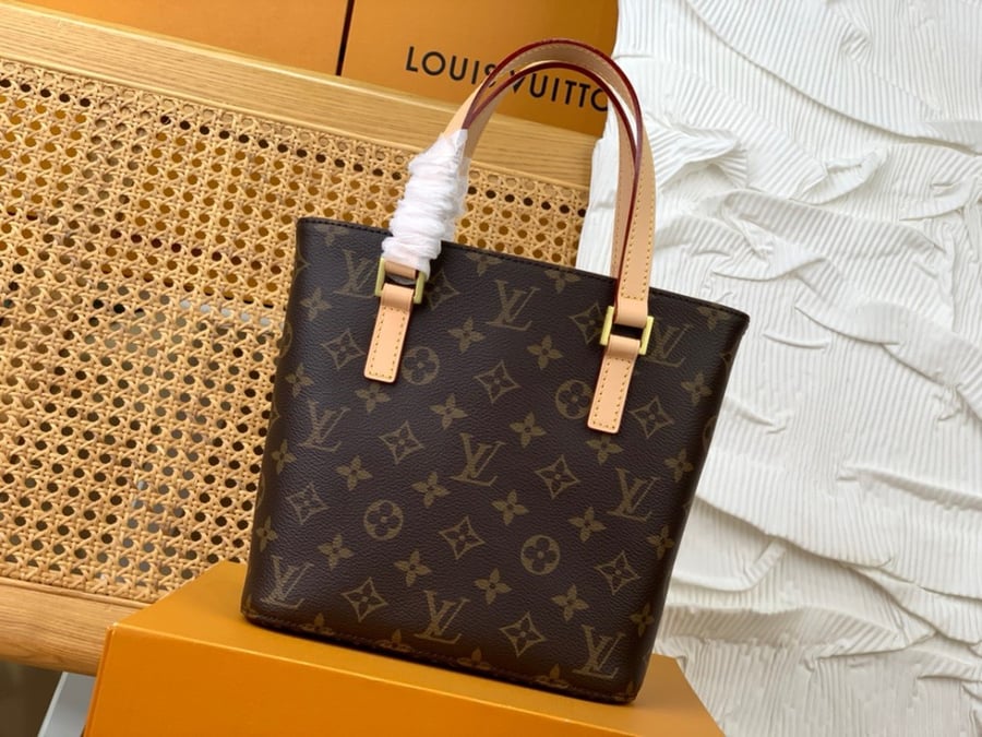 LOUISVUITTON