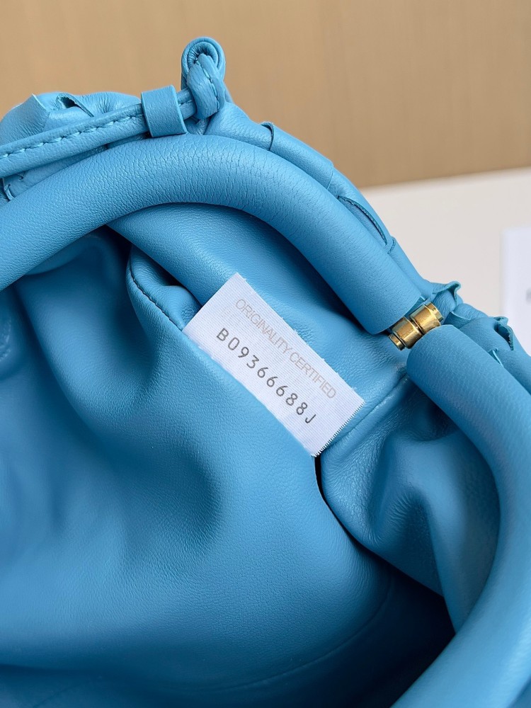 BOTTEGA