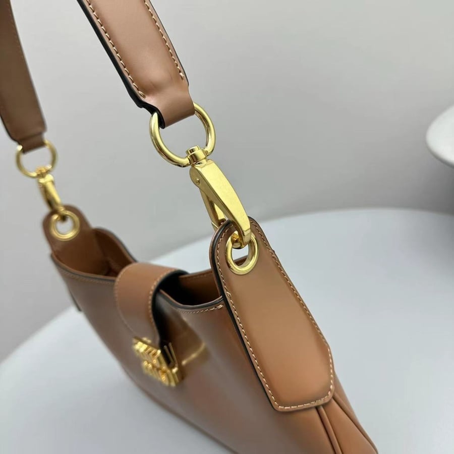 MIUMIU
