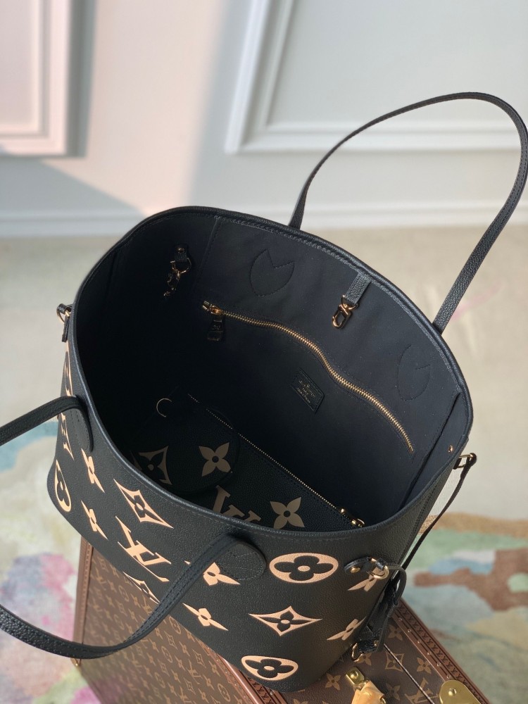 LOUISVUITTON