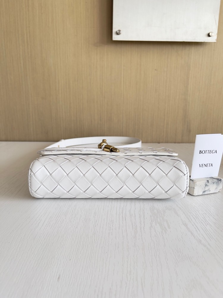 BOTTEGA _Andiamo