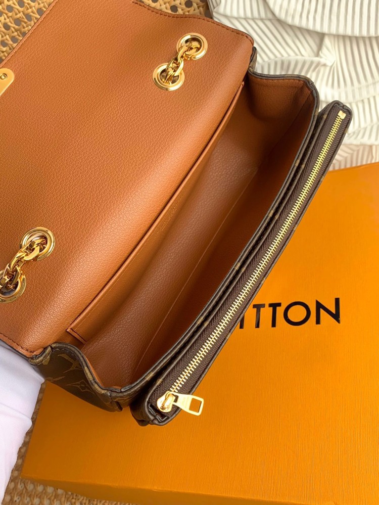 LOUISVUITTON-Marceau
