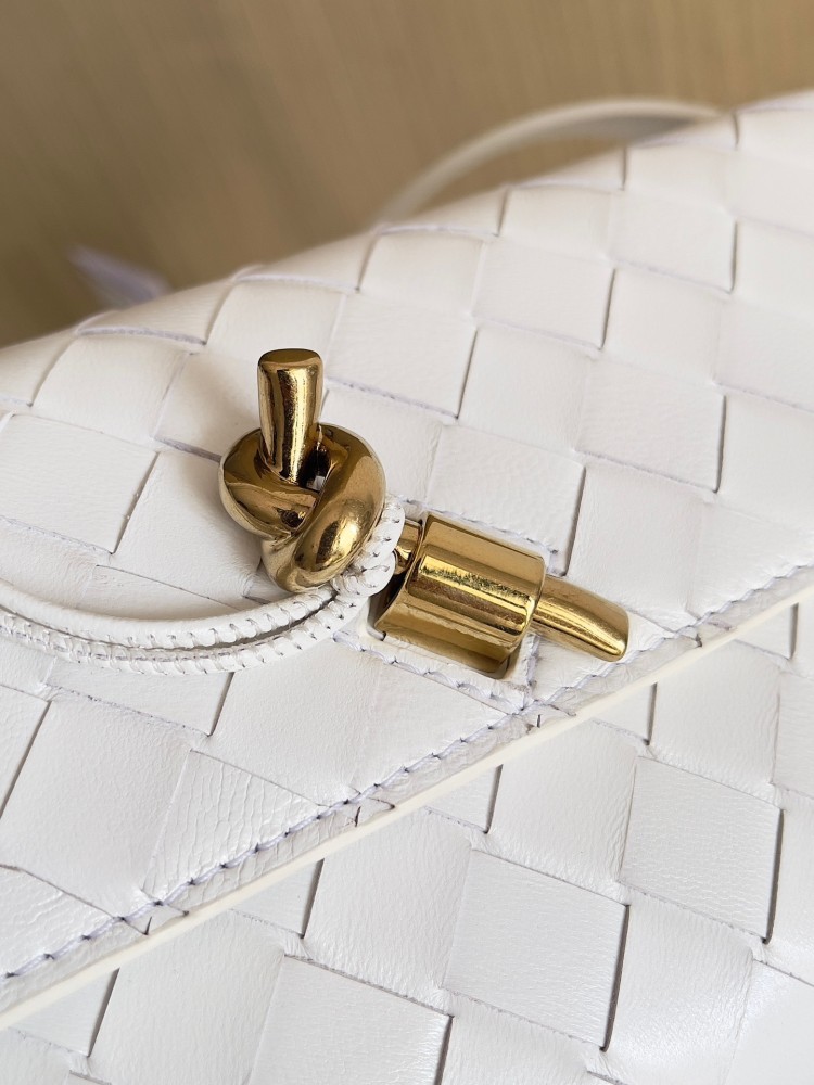 BOTTEGA _Andiamo