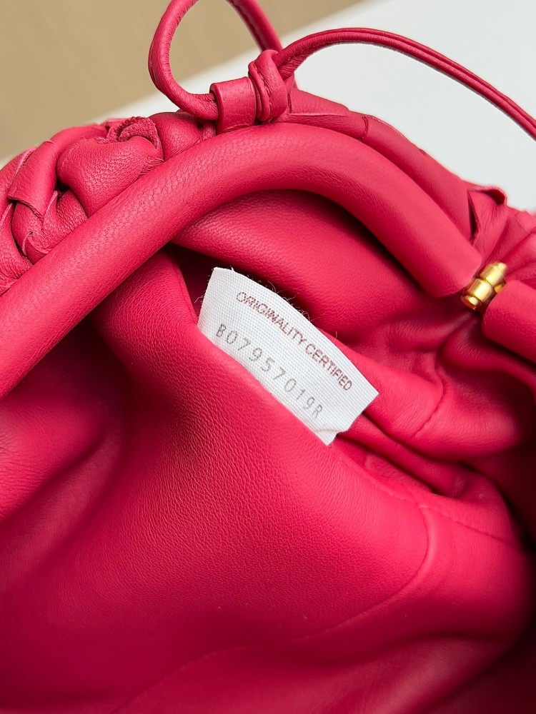 BOTTEGA