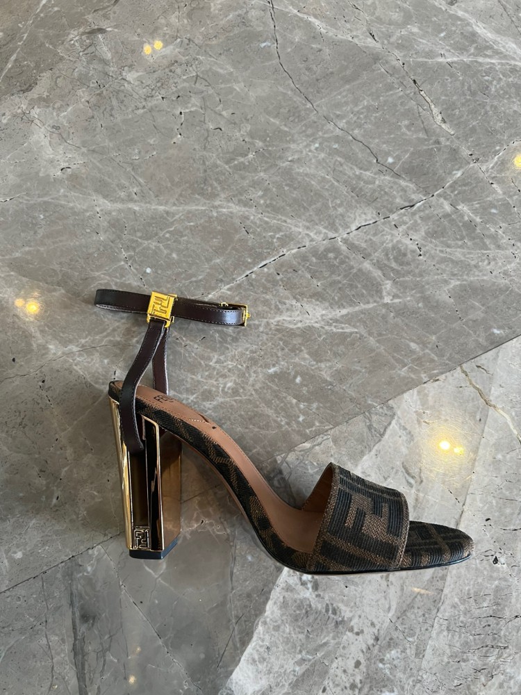 FENDI