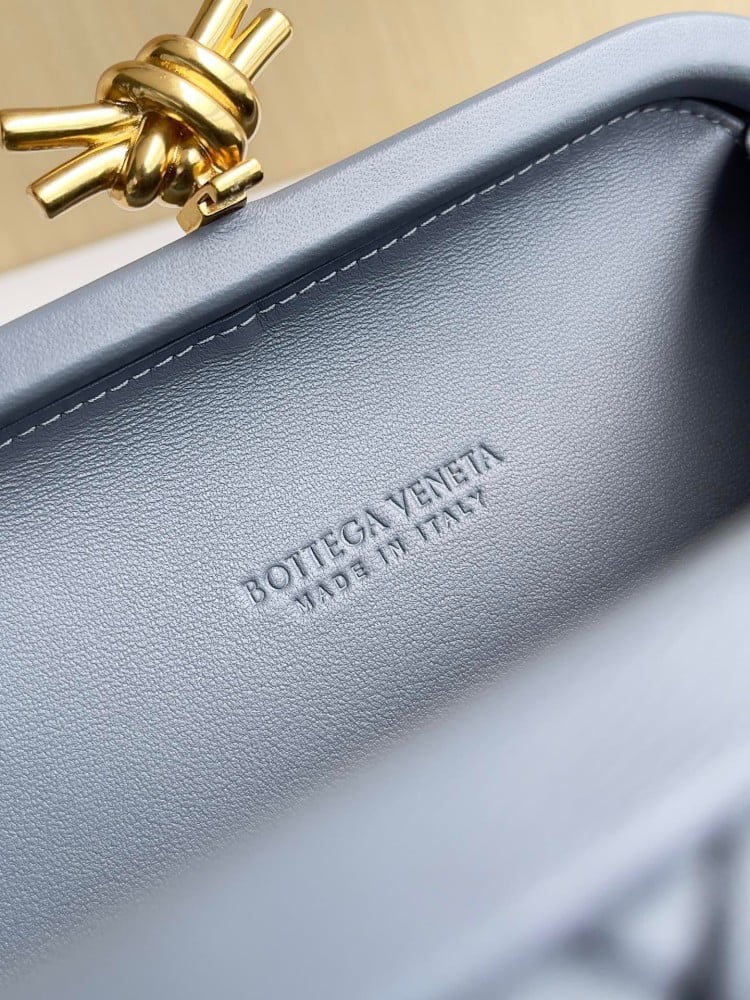 BOTTEGA