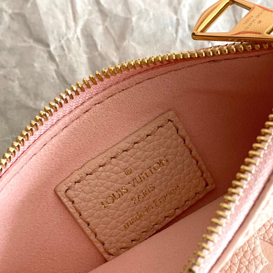 Louisvuitton