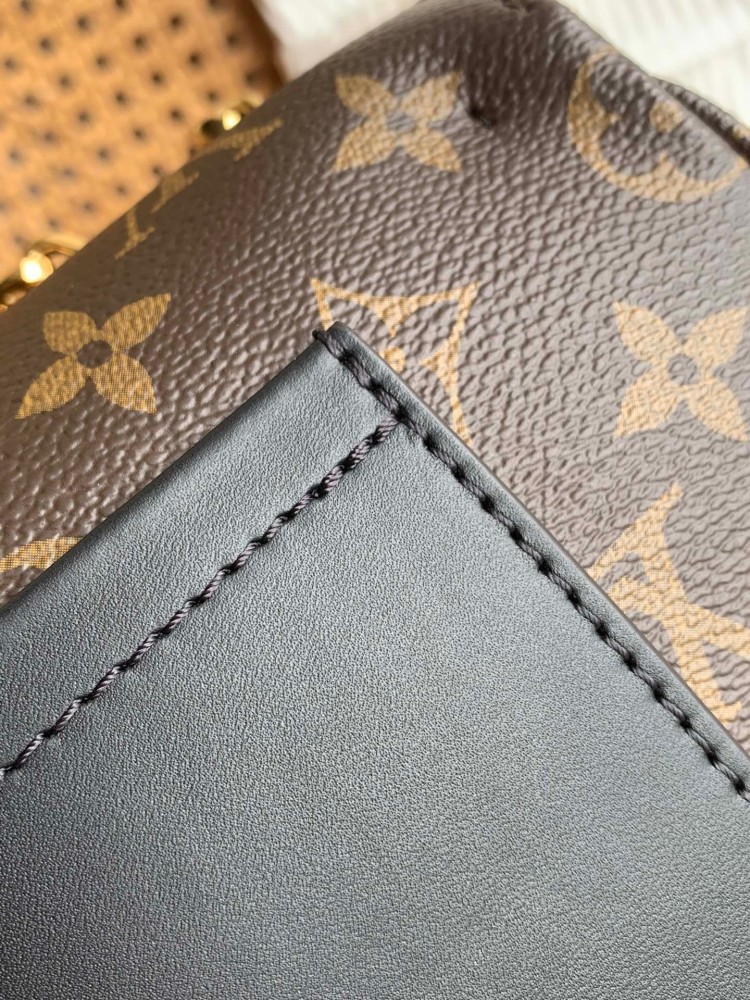 LOUISVUITTON-Marceau