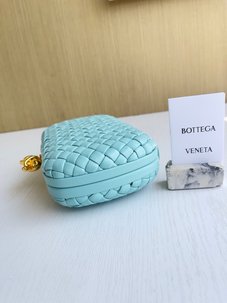 BOTTEGA