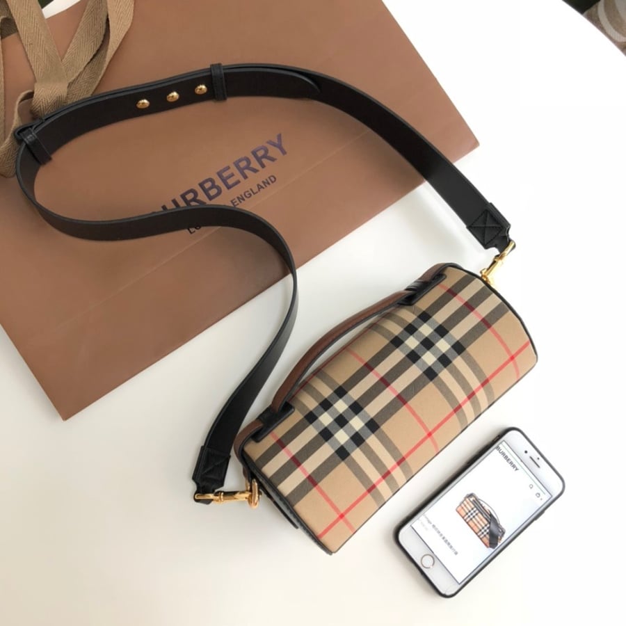 BURBERRY