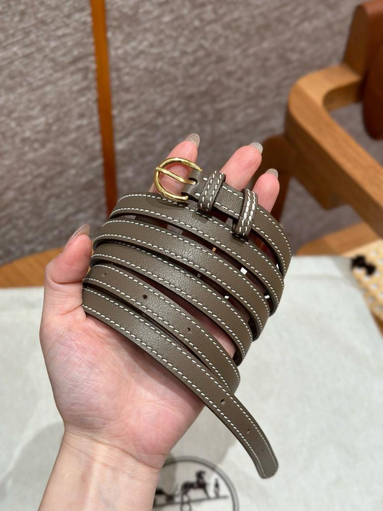 HERMES - 21 CM