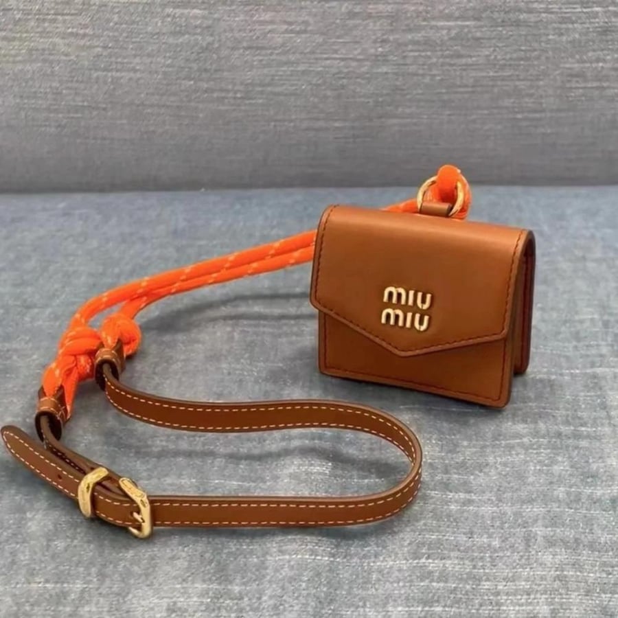 MIU MIU