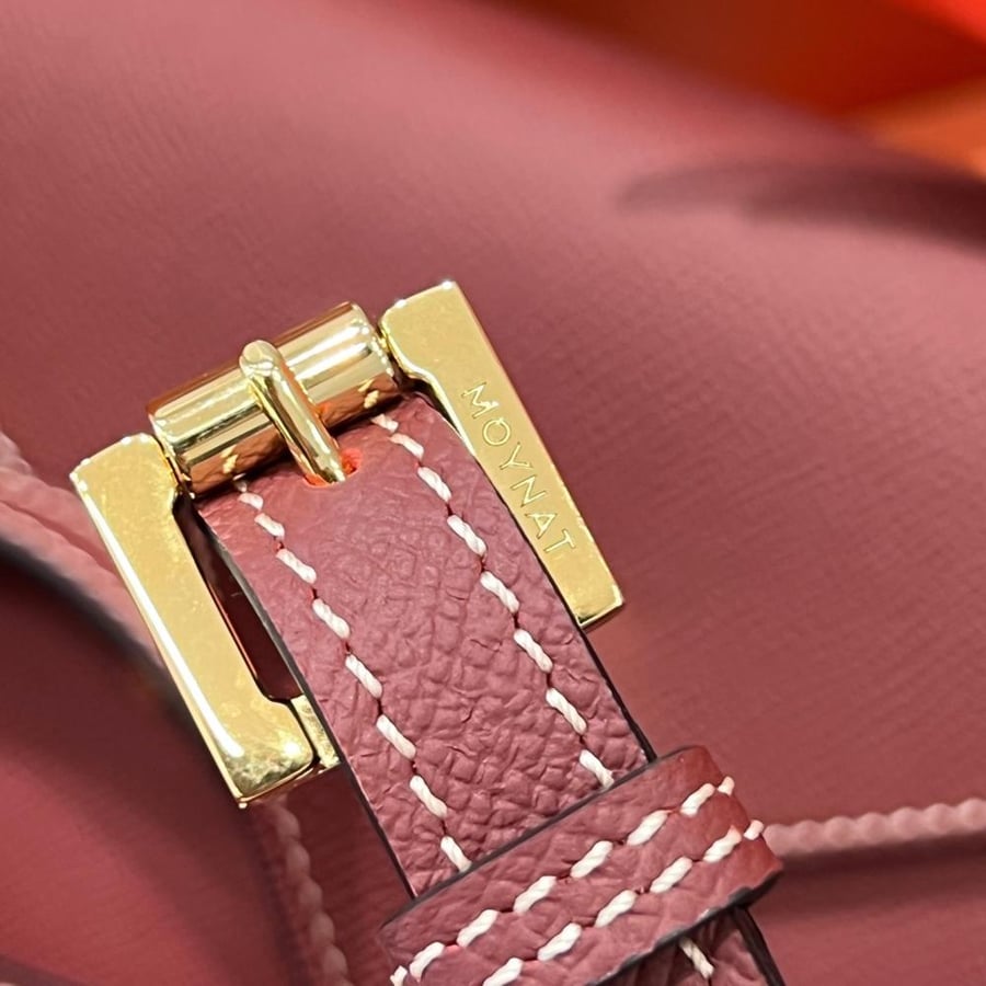 MOYNAT