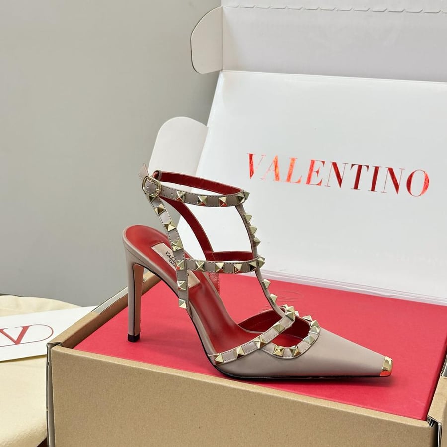 VALENTINO