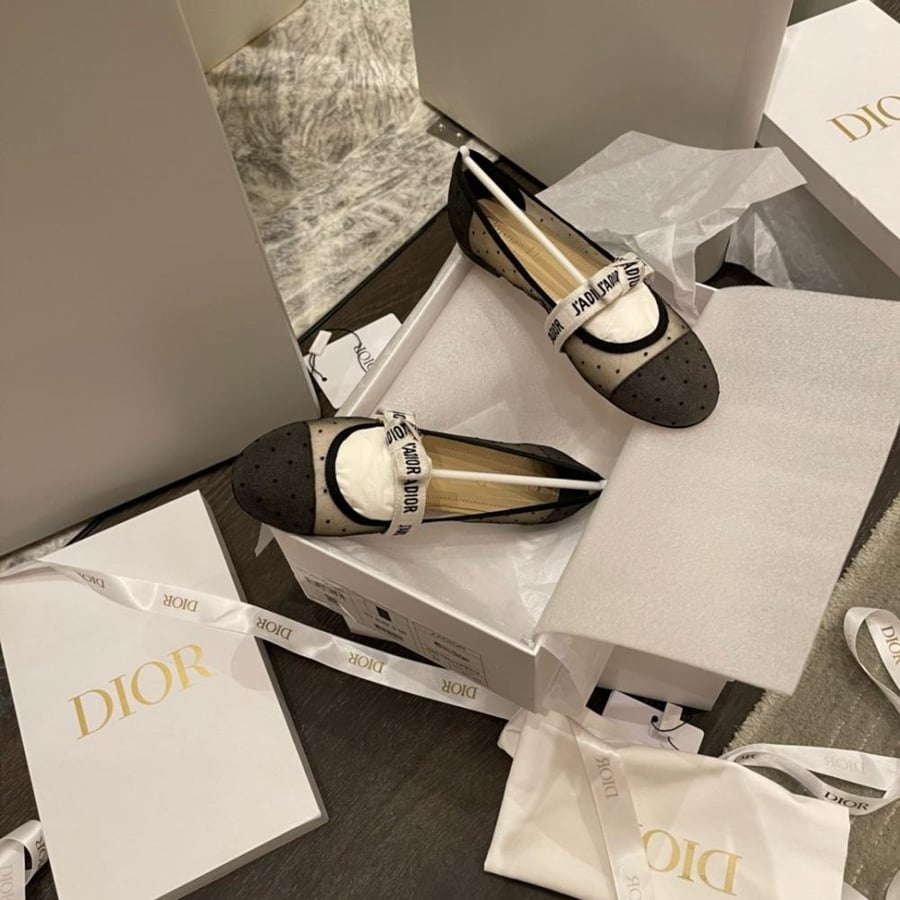 DIOR