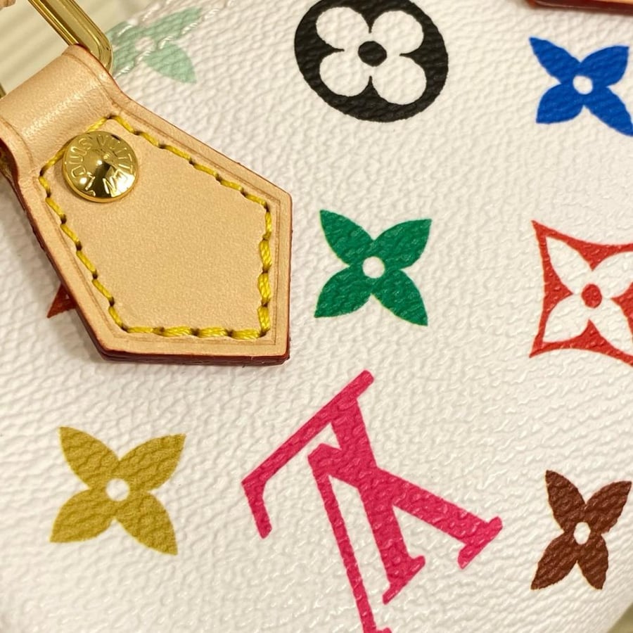 LOUIS  VUITTON