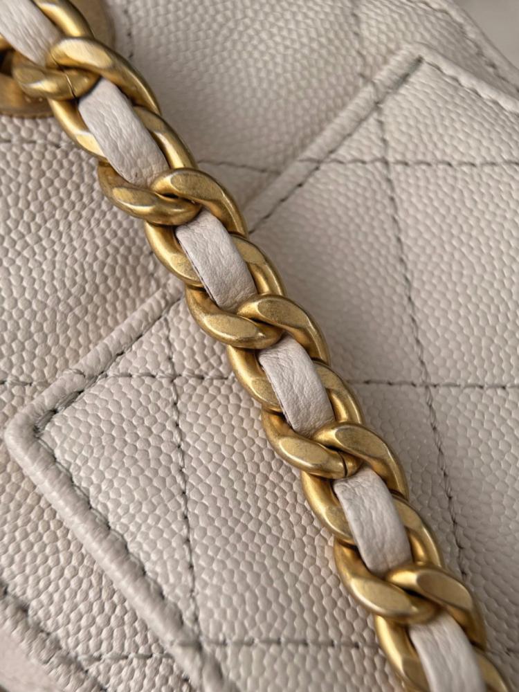 CHANEL-25 mini