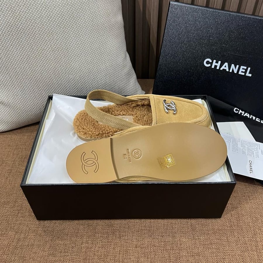 CHANEL