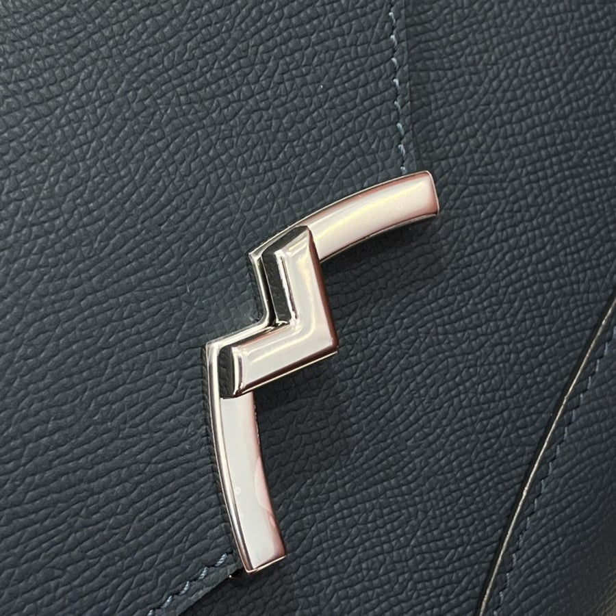 MOYNAT