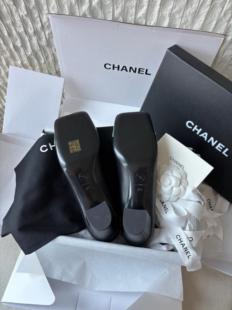 CHANEL