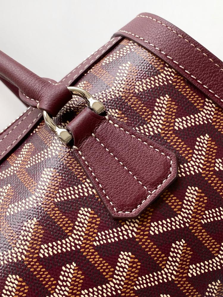 GOYARD